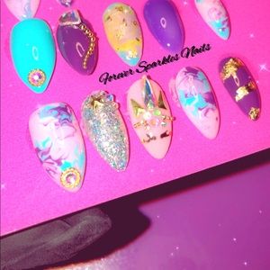 Bella de Unicorn set•press on nails